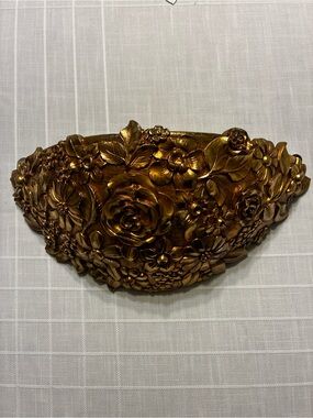 Vintage Syroco Hollywood Regency Gold Plastic Floral Wall Pocket Planter Sconce